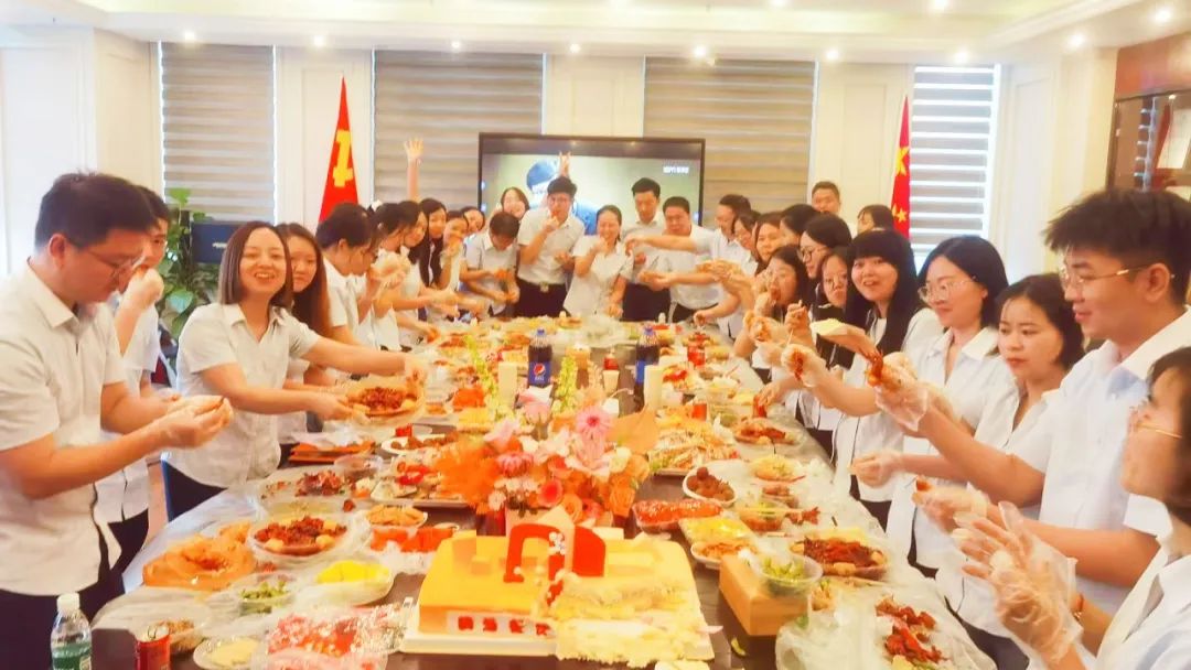 4bb568d5-7b73-406c-abbc-6ccc5048ba7d